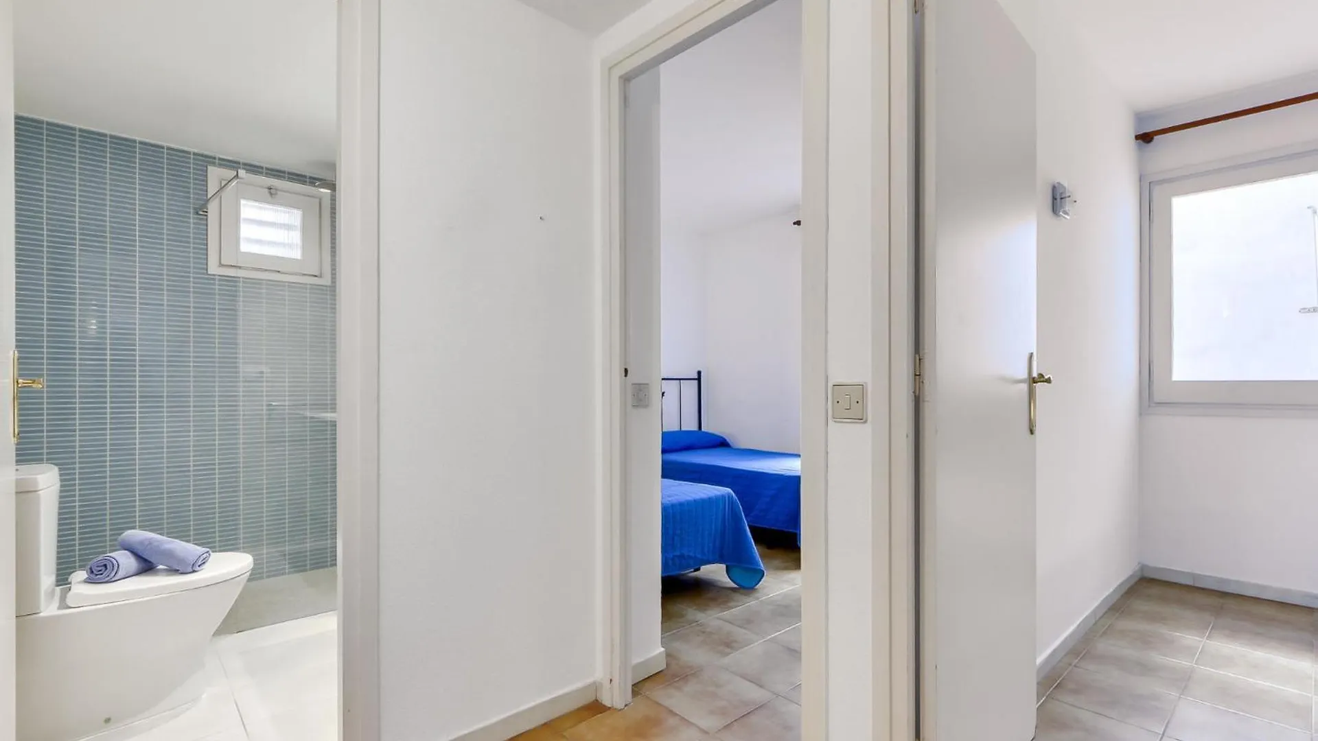 Apartment Platja De Roses-11 By Interhome