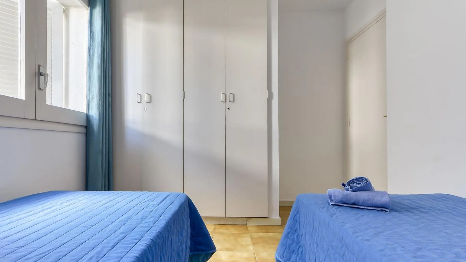 Apartment Platja De Roses-11 By Interhome Roses